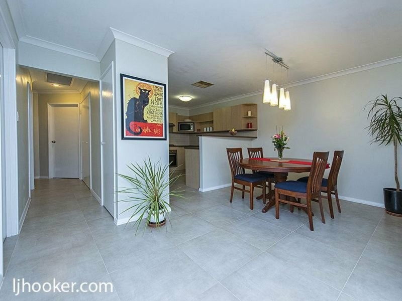 15/8 King George Street, Victoria Park WA 6100