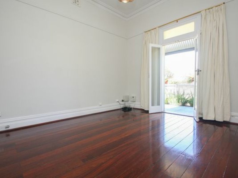 1/53 Mackie Street, Victoria Park WA 6100