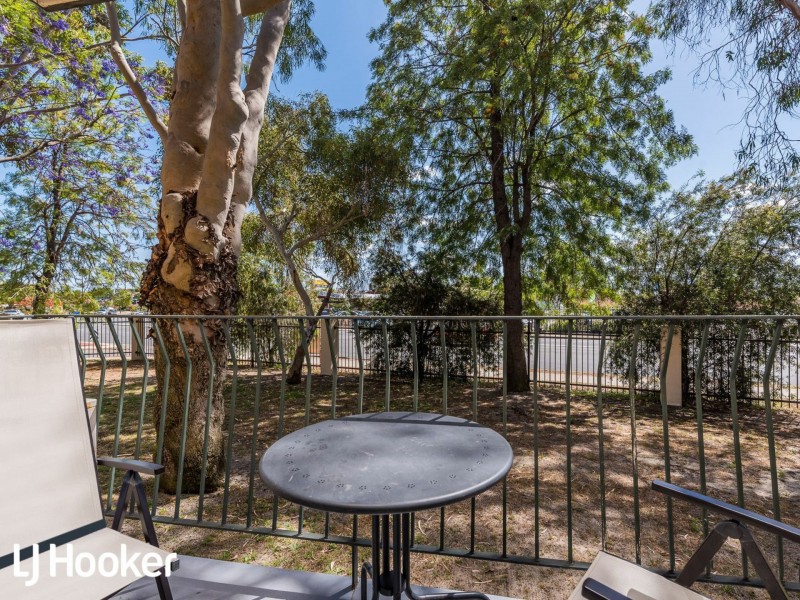 3/1045 Albany Highway, St James WA 6102