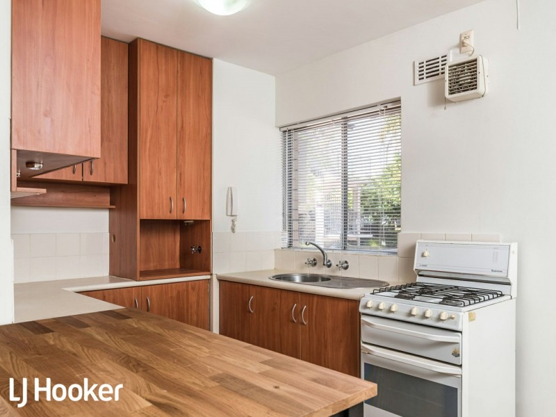 3/1045 Albany Highway, St James WA 6102