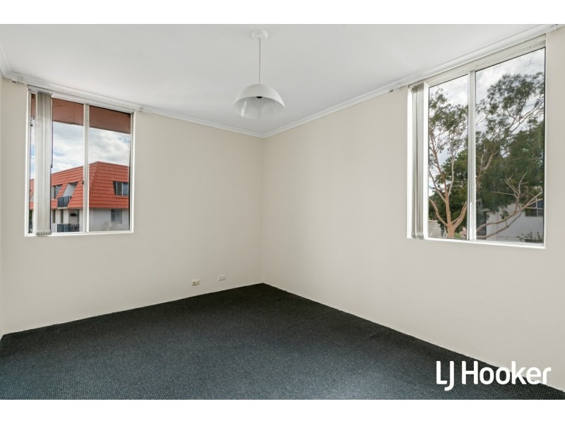 53/12 Wall Street, Maylands WA 6051