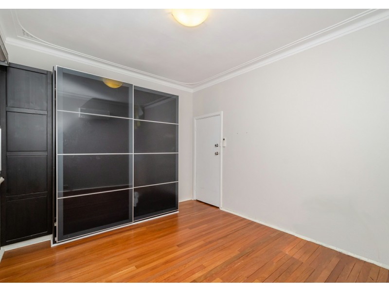 10 Canny Road, St James WA 6102