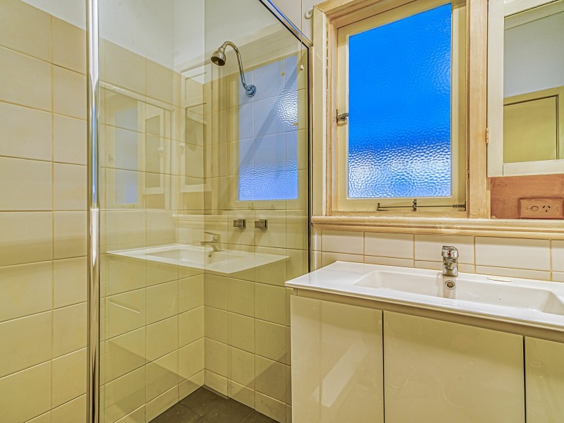 13 Blechynden Street, St James WA 6102