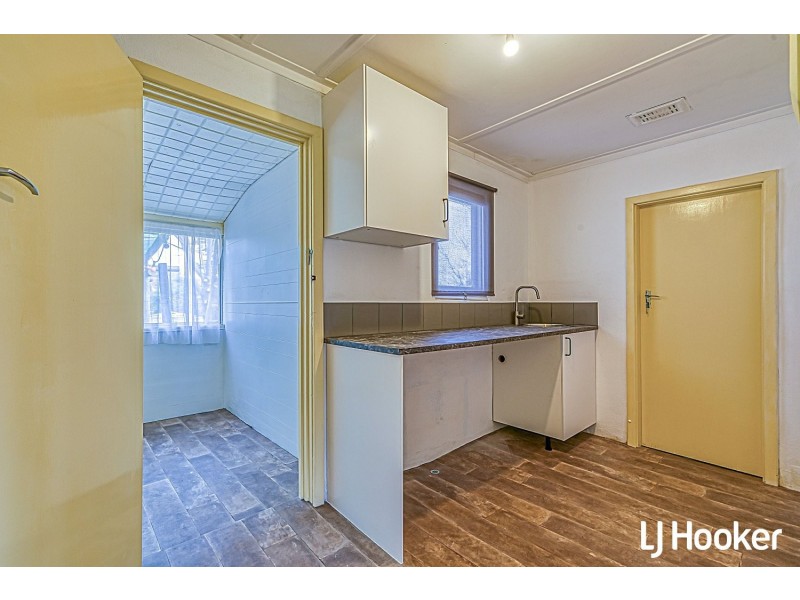 13 Blechynden Street, St James WA 6102