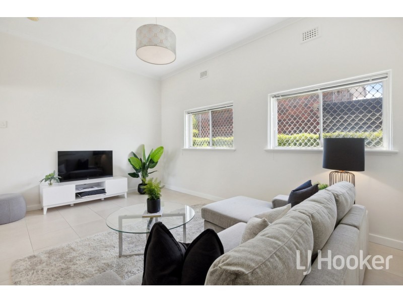 24 Tuam Street, Victoria Park WA 6100