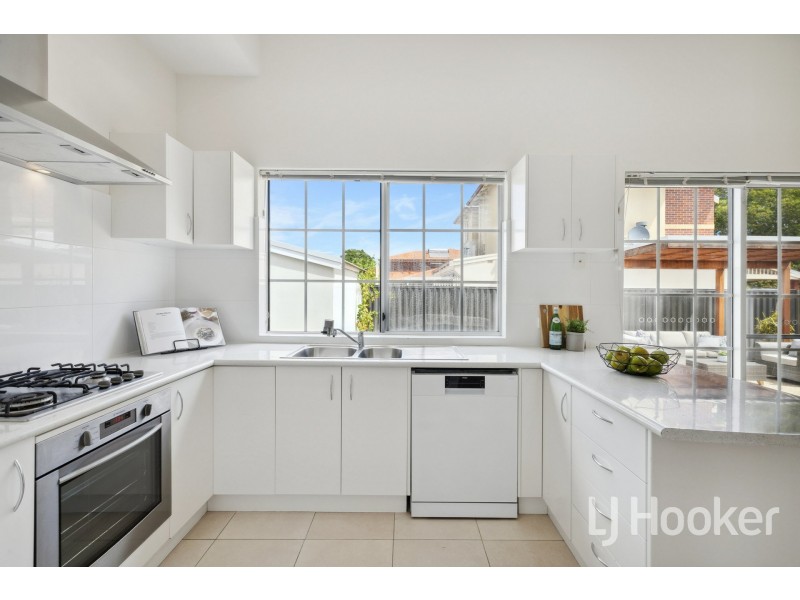 24 Tuam Street, Victoria Park WA 6100