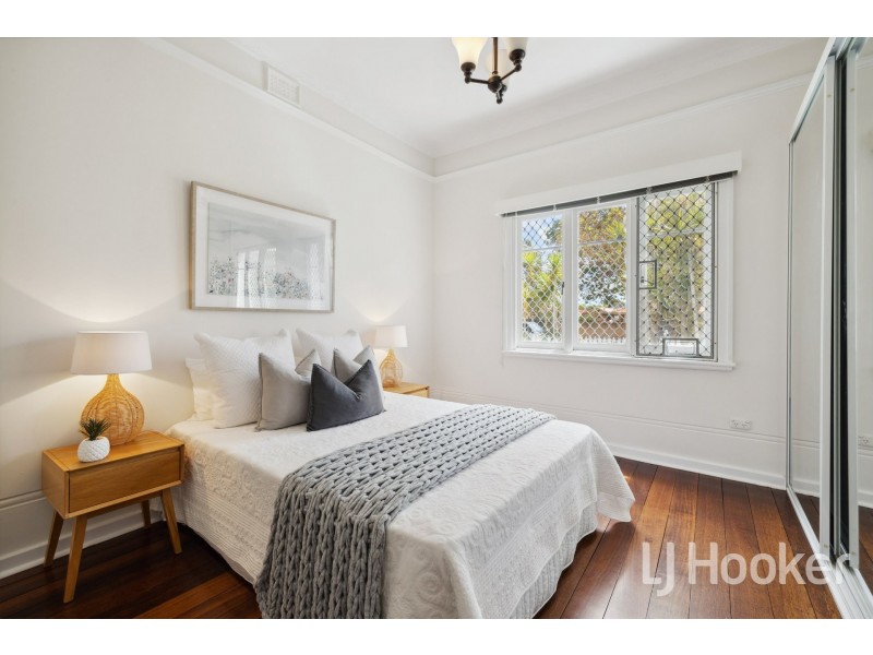 24 Tuam Street, Victoria Park WA 6100