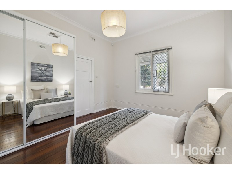 24 Tuam Street, Victoria Park WA 6100