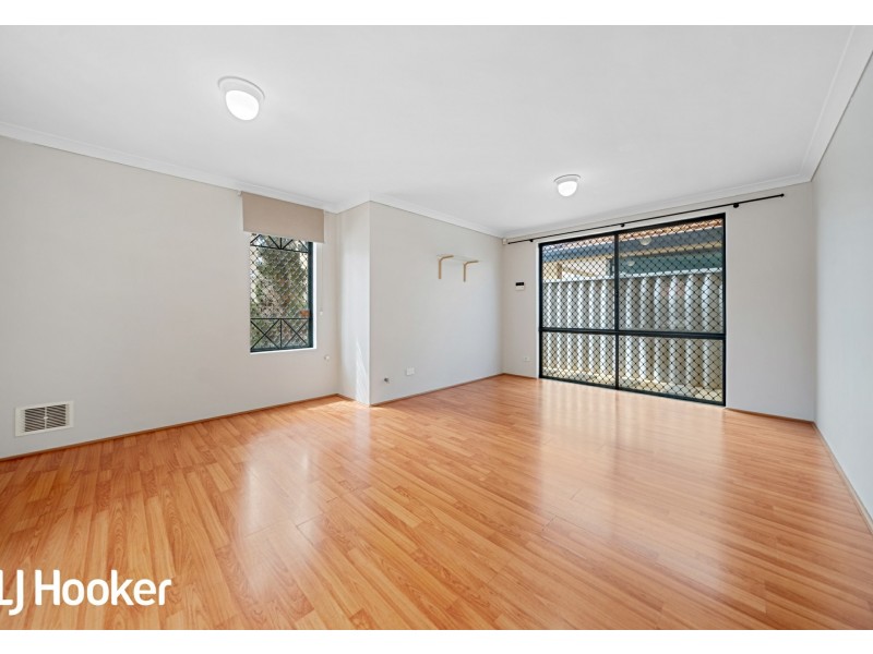 2/7 Gochean Avenue, Bentley WA 6102