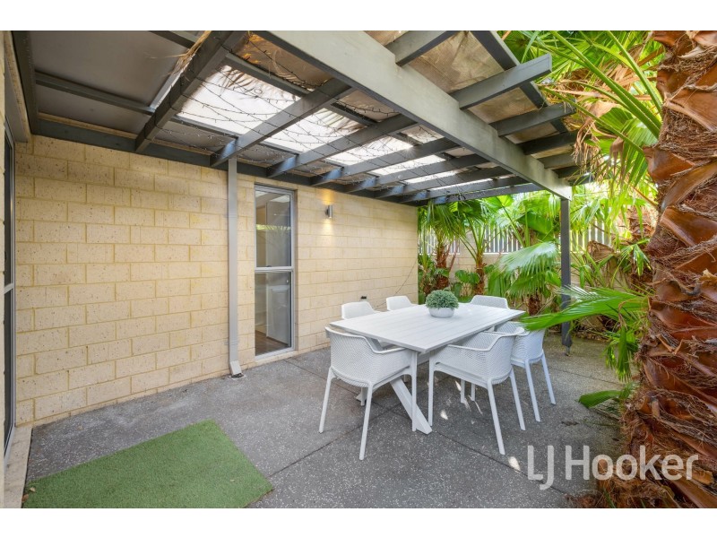 1/16 Wallace Street, Belmont WA 6104