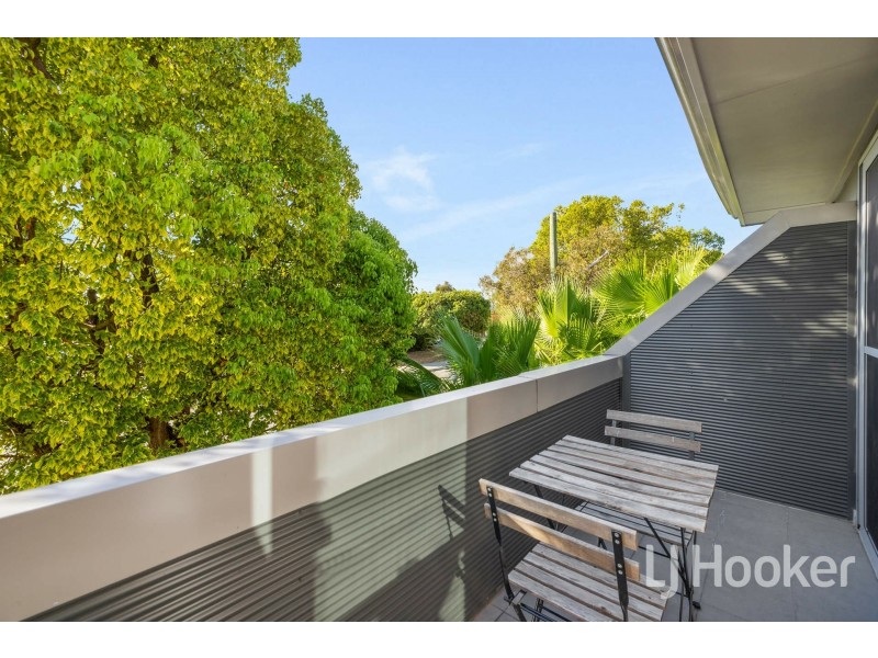 1/16 Wallace Street, Belmont WA 6104