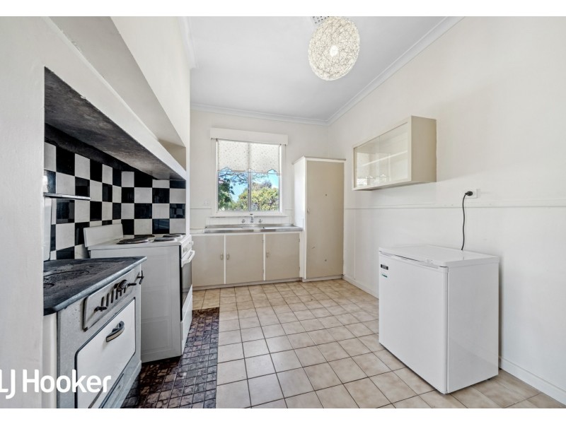 8 Plummer Street, East Victoria Park WA 6101