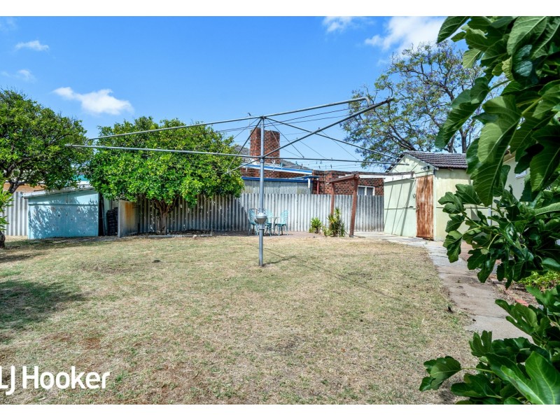 8 Plummer Street, East Victoria Park WA 6101