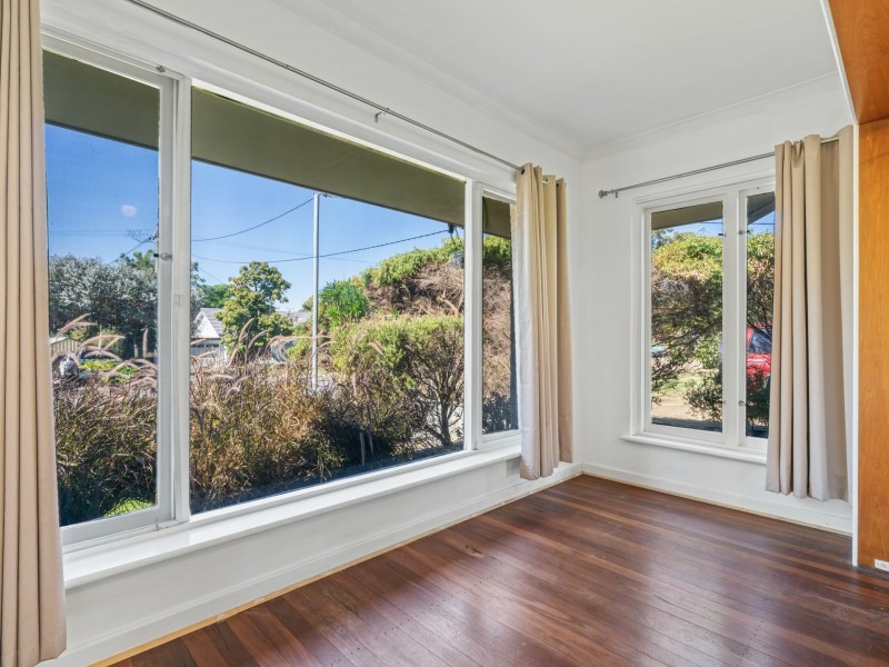 19 Chilton Street, Willagee WA 6156