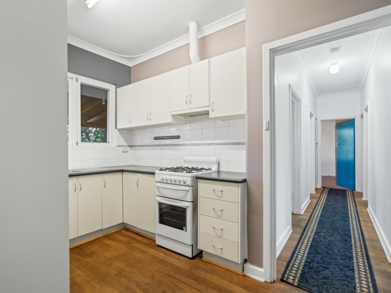 19 Chilton Street, Willagee WA 6156