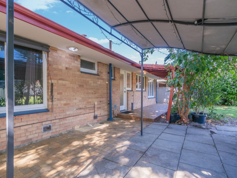 19 Chilton Street, Willagee WA 6156