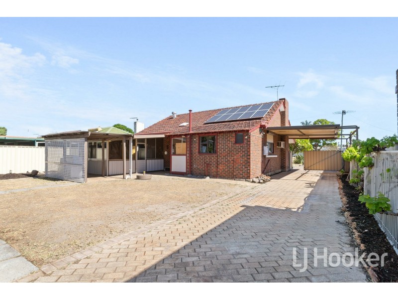 7 Kelly Street, Cloverdale WA 6105