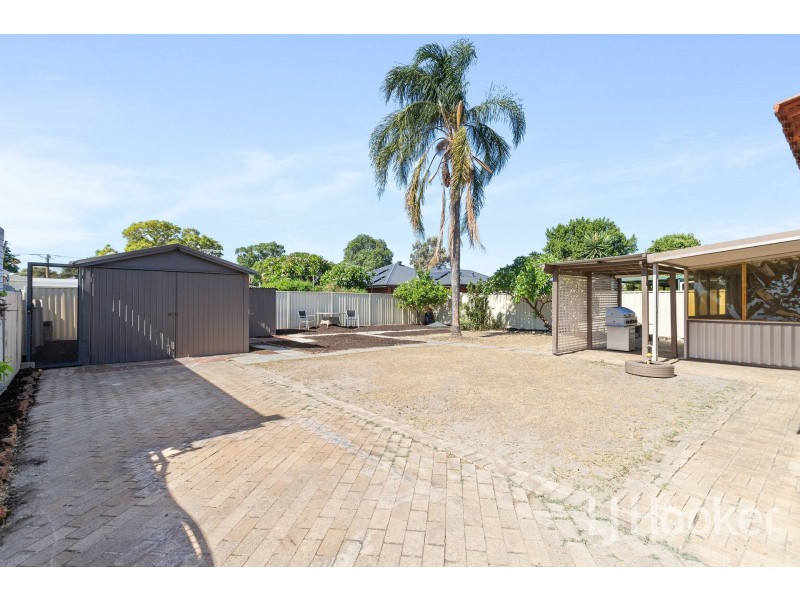 7 Kelly Street, Cloverdale WA 6105