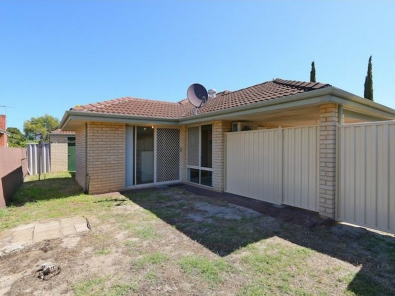 2/122 Raleigh Street, Carlisle WA 6101