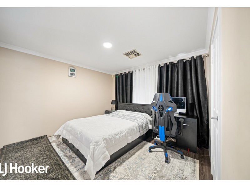 1 Salen Lane, Canning Vale WA 6155