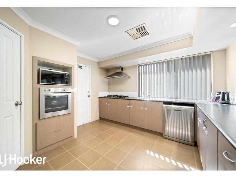 1 Salen Lane, Canning Vale WA 6155