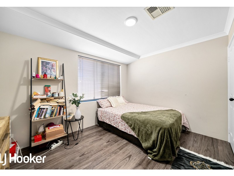 1 Salen Lane, Canning Vale WA 6155