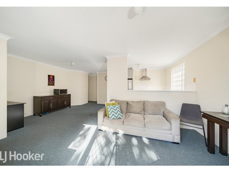 8/6-8 Warwick Street, St James WA 6102