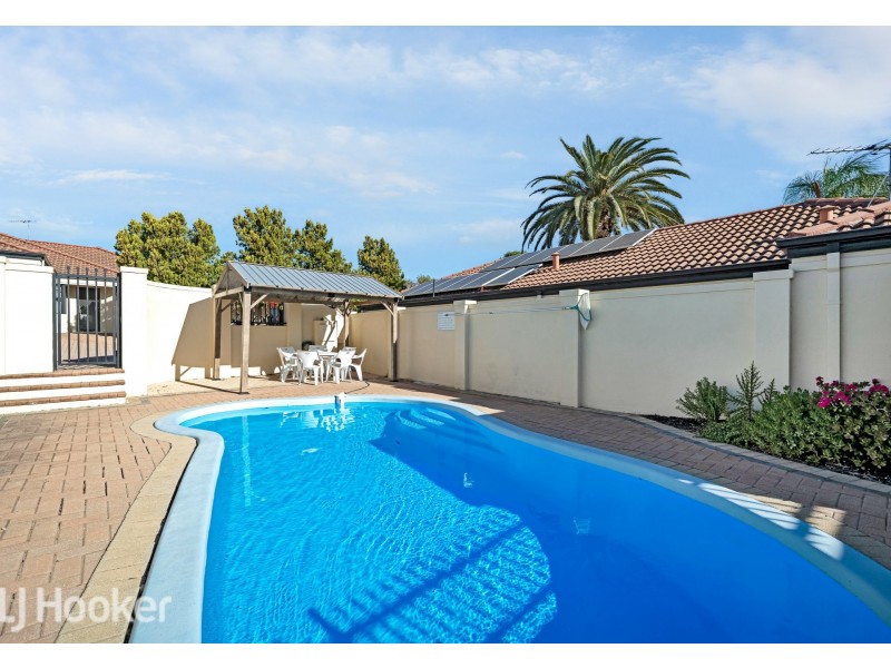 8/6-8 Warwick Street, St James WA 6102