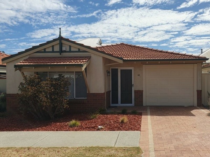 42 Second Avenue, Victoria Park WA 6100