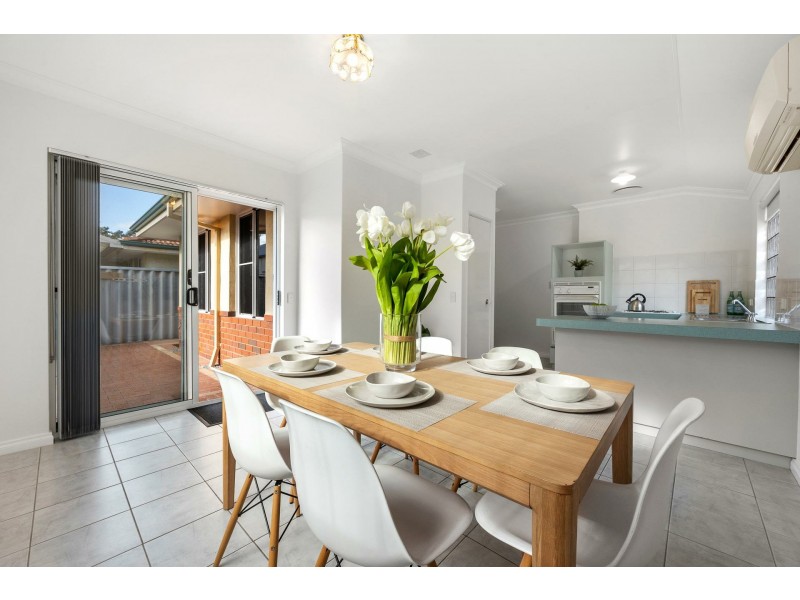 42 Second Avenue, Victoria Park WA 6100