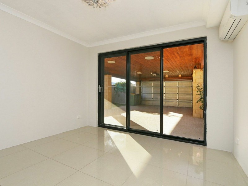 46 Jubilee Avenue, Success WA 6164