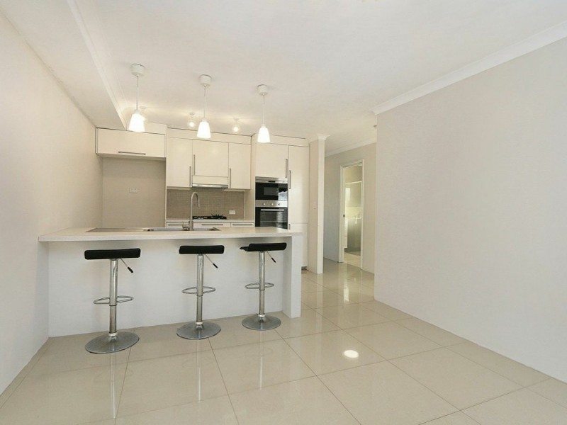 46 Jubilee Avenue, Success WA 6164