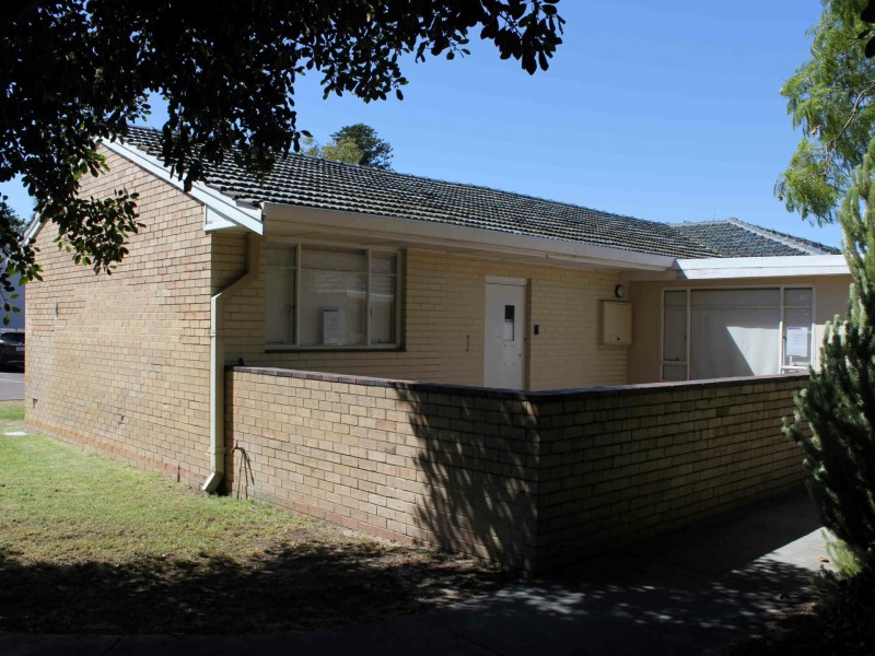 4A Temple Street, Victoria Park WA 6100