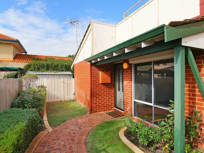 4/12 Elizabeth Street, Maylands WA 6051