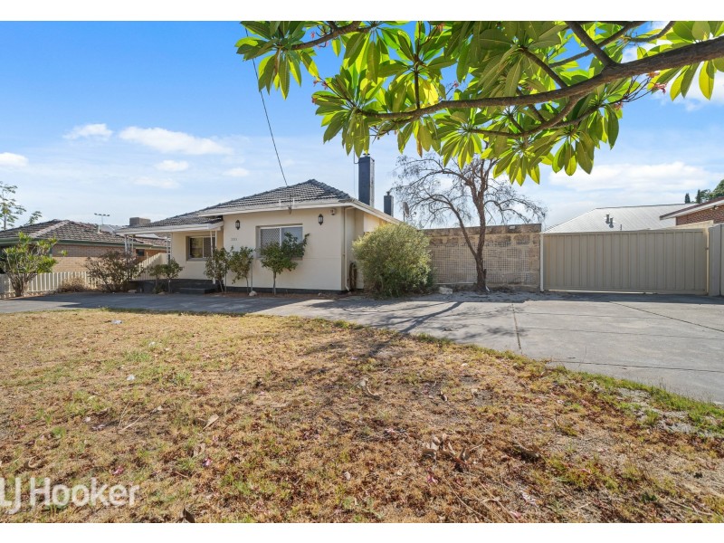 203 Scott Street, Cloverdale WA 6105