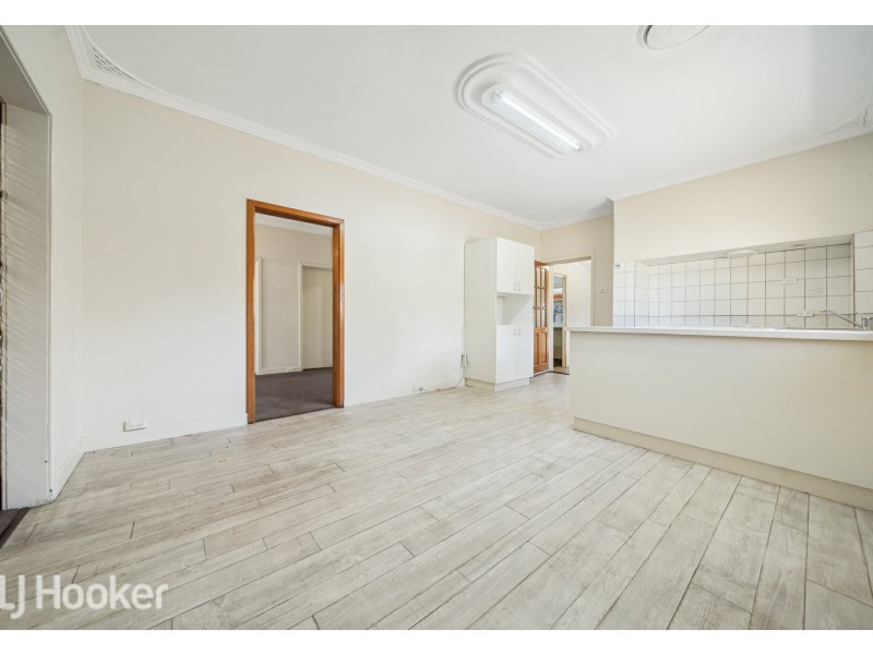 203 Scott Street, Cloverdale WA 6105