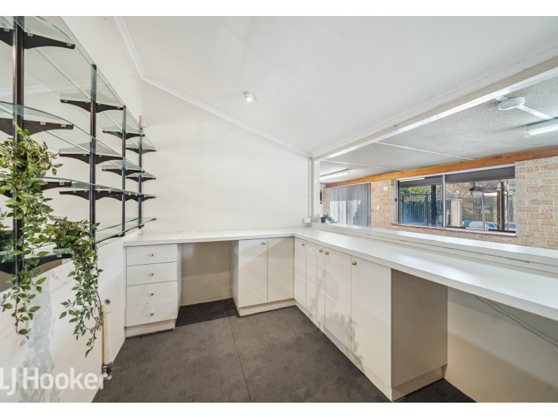 203 Scott Street, Cloverdale WA 6105