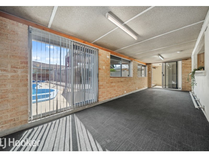 203 Scott Street, Cloverdale WA 6105