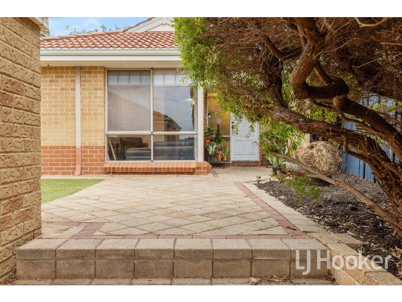 2 Stannard Street, St James WA 6102