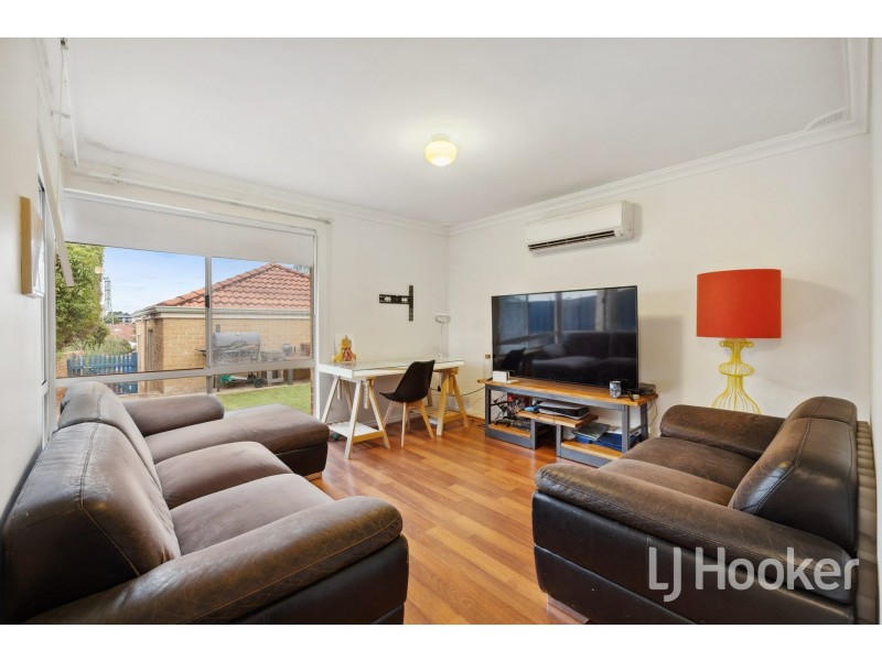 2 Stannard Street, St James WA 6102