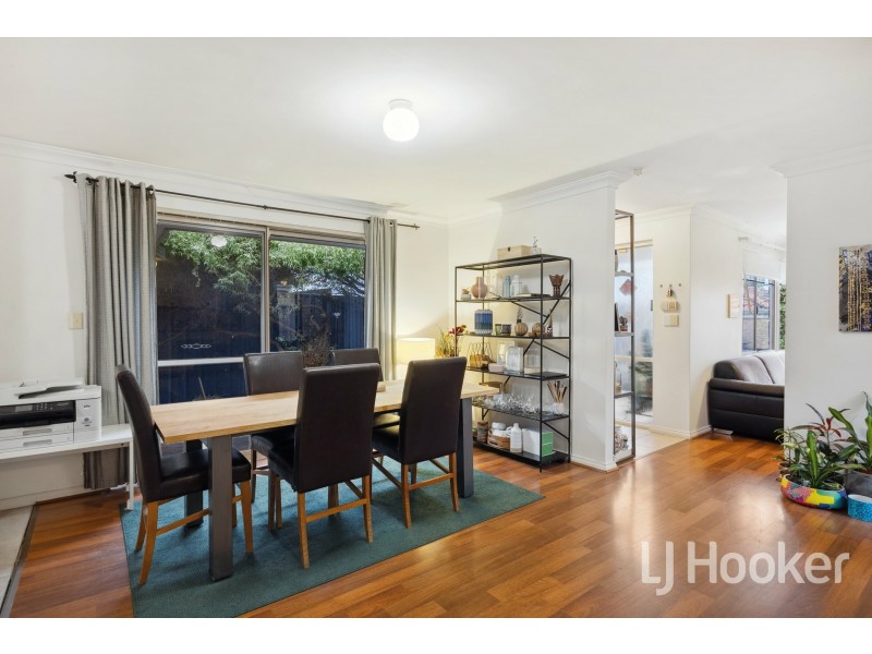 2 Stannard Street, St James WA 6102