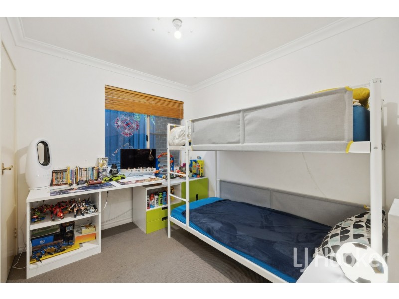 2 Stannard Street, St James WA 6102