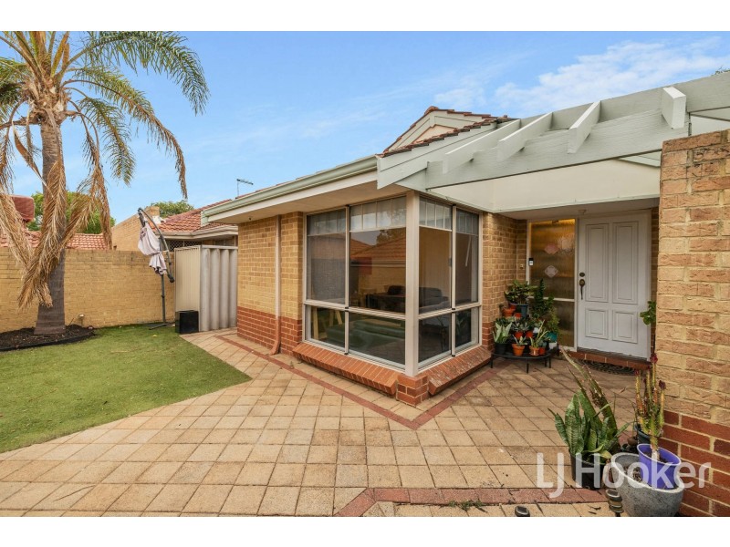 2 Stannard Street, St James WA 6102