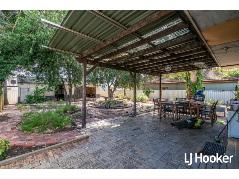 18 Lapage Street, Belmont WA 6104