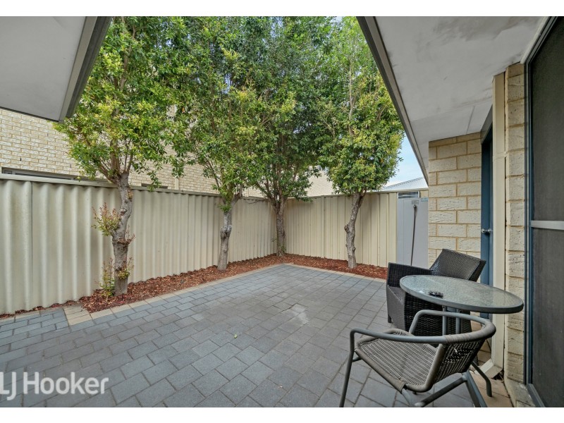 1/5 Redcliffe Street, East Cannington WA 6107