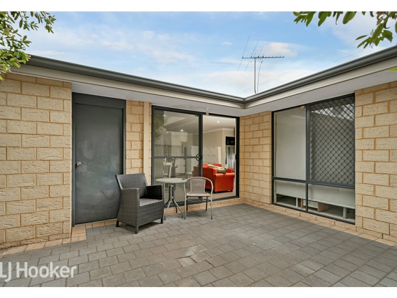 1/5 Redcliffe Street, East Cannington WA 6107