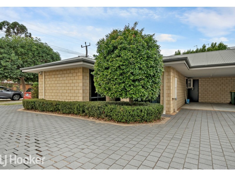 1/5 Redcliffe Street, East Cannington WA 6107
