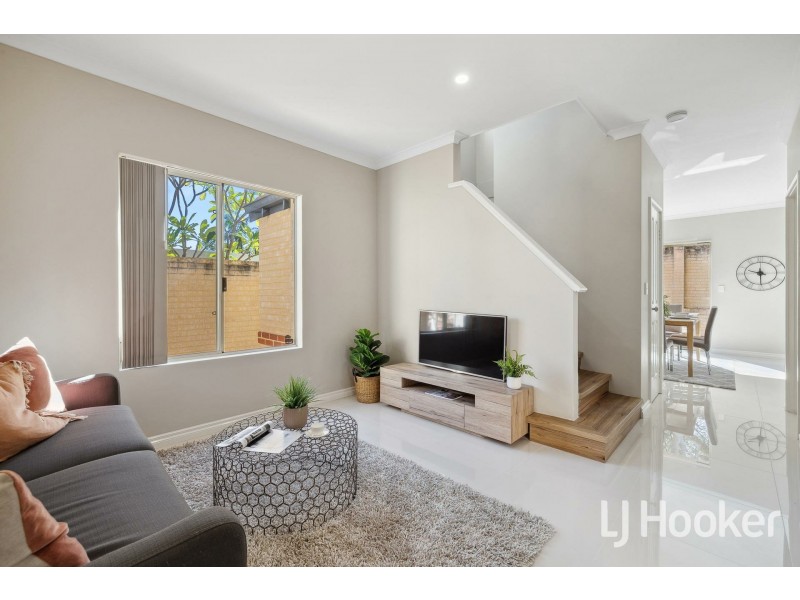 67D Leonard Street, Victoria Park WA 6100