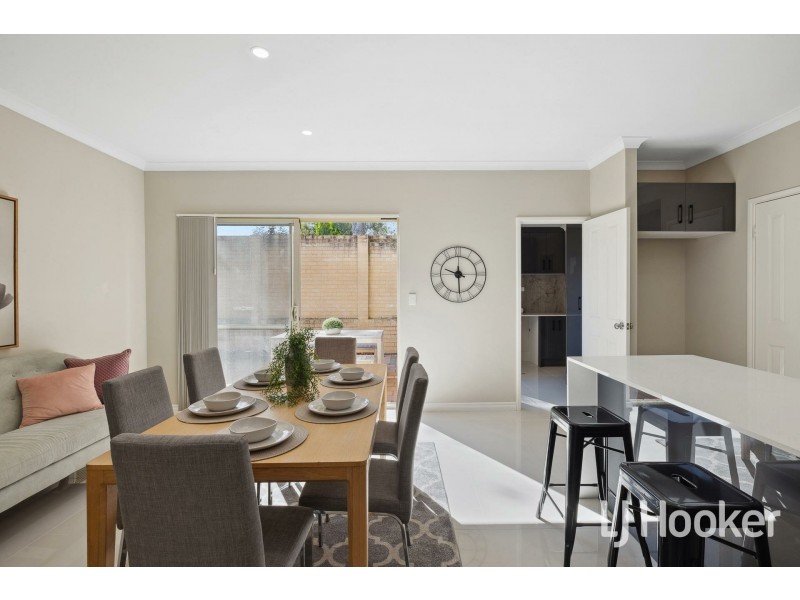 67D Leonard Street, Victoria Park WA 6100