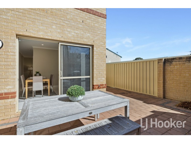 67D Leonard Street, Victoria Park WA 6100